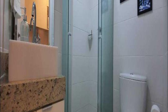 Banheiro de kitnet/studio para alugar com 1 quarto, 16m² em Bela Vista, São Paulo