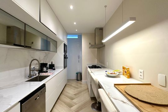 Apartamento para alugar com 4 quartos, 220m² em Copacabana, Rio de Janeiro