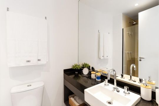 Banheiro de apartamento à venda com 1 quarto, 20m² em Consolação, São Paulo