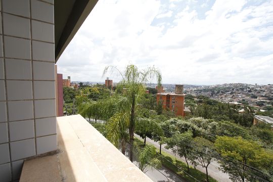 Varanda de apartamento para alugar com 4 quartos, 222m² em Buritis, Belo Horizonte