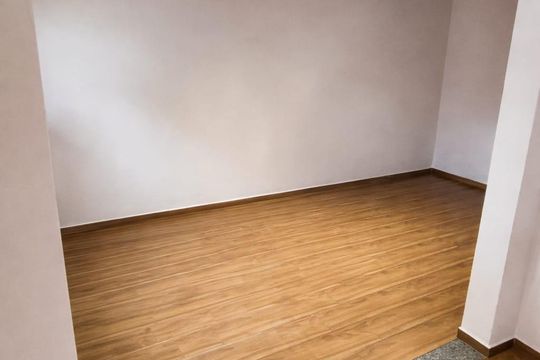 Sala de casa à venda com 2 quartos, 229m² em Conjunto Residencial Butanta, São Paulo
