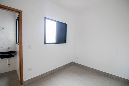 Quarto de casa de condomínio à venda com 1 quarto, 27m² em Vila Invernada, São Paulo