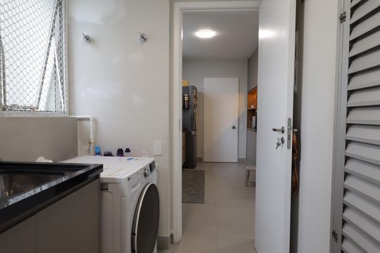 Área de Serviço de apartamento à venda com 3 quartos, 140m² em Jardim Vazani, São Paulo