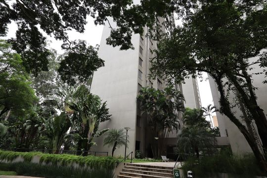 Fachada de apartamento à venda com 3 quartos, 140m² em Jardim Vazani, São Paulo