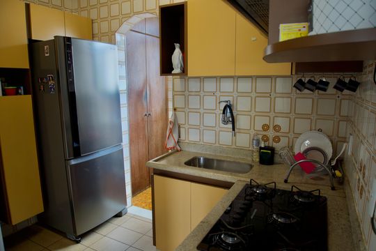 Cozinha de apartamento à venda com 3 quartos, 86m² em Prado, Belo Horizonte