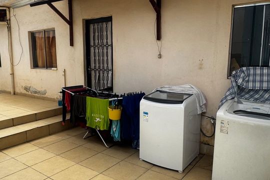Área de serviço de casa à venda com 3 quartos, 206m² em Serrano, Belo Horizonte
