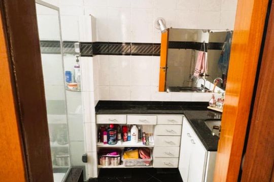 Cozinha de casa à venda com 3 quartos, 206m² em Serrano, Belo Horizonte