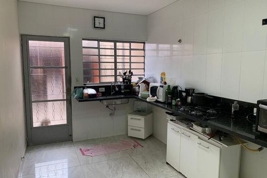Casa à venda com 4 quartos, 214m² em Parque Residencial Jundiaí, Jundiaí