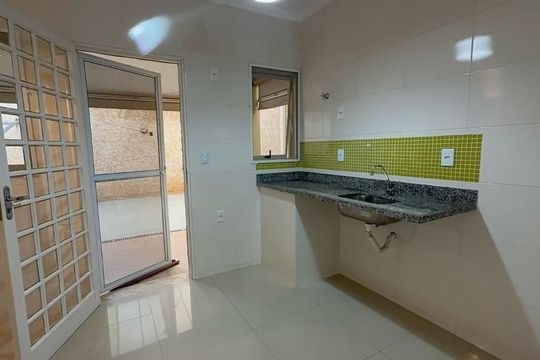 Casa de Condomínio à venda com 2 quartos, 77m² em Chácara Planalto, Jundiaí