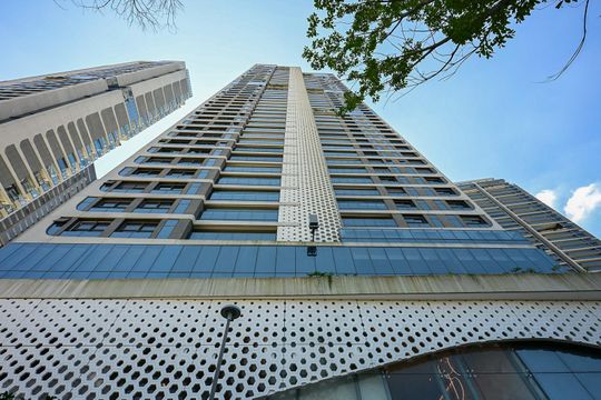 Fachada de apartamento à venda com 4 quartos, 265m² em Jardim Fonte do Morumbi, São Paulo