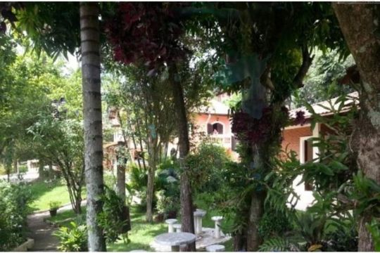 Casa à venda com 3 quartos, 480m² em CECAP, Jundiaí