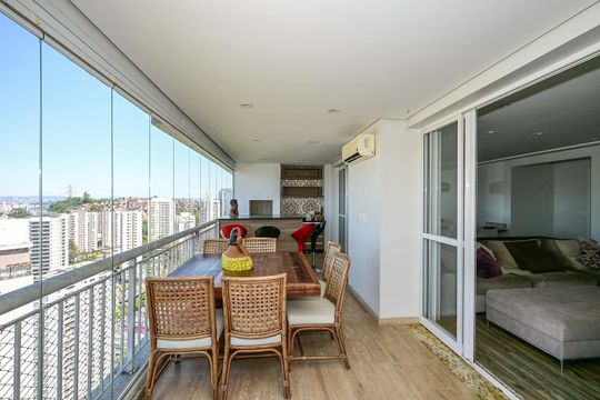 Varanda de apartamento à venda com 4 quartos, 222m² em Vila Morumbi, São Paulo
