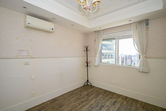 Suíte 3 de apartamento à venda com 4 quartos, 222m² em Vila Morumbi, São Paulo