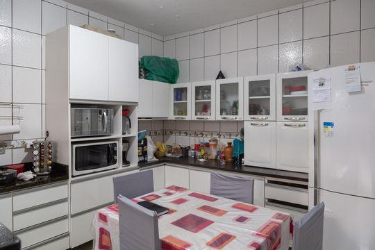 Cozinha de casa à venda com 3 quartos, 250m² em Parque Renato Maia, Guarulhos