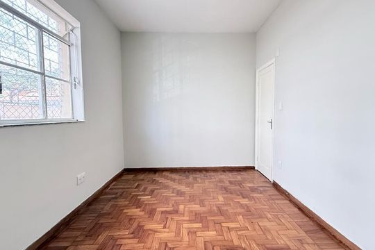 Apartamento à venda com 3 quartos, 110m² em Prado, Belo Horizonte