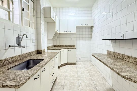 Apartamento à venda com 3 quartos, 110m² em Prado, Belo Horizonte