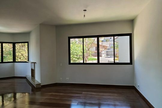 Sala de apartamento à venda com 4 quartos, 217m² em Sumarezinho, São Paulo