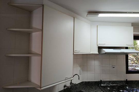 Cozinha de apartamento à venda com 4 quartos, 217m² em Sumarezinho, São Paulo