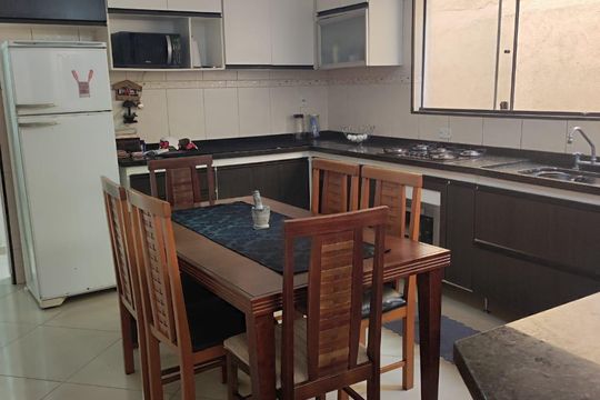 Cozinha de casa à venda com 2 quartos, 125m² em Jardim Marek, Santo André