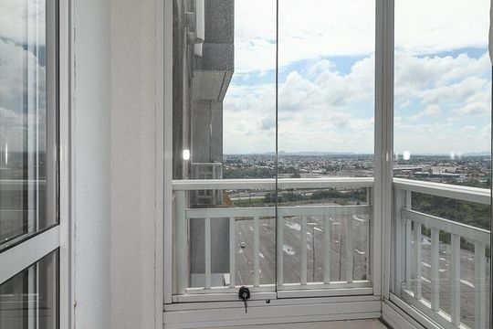 Varanda da Sala de apartamento para alugar com 2 quartos, 51m² em Farrapos, Porto Alegre