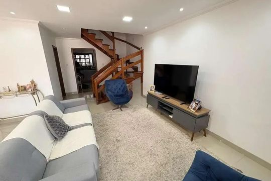 Sala de casa à venda com 3 quartos, 200m² em Harmonia, Canoas