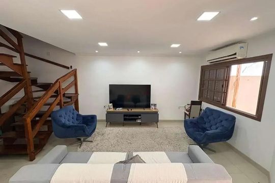 Sala de casa à venda com 3 quartos, 200m² em Harmonia, Canoas