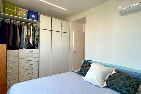 Suite de apartamento à venda com 3 quartos, 110m² em Paraíso, São Paulo