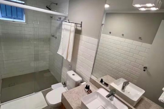Banheiro de apartamento à venda com 1 quarto, 39m² em Consolação, São Paulo