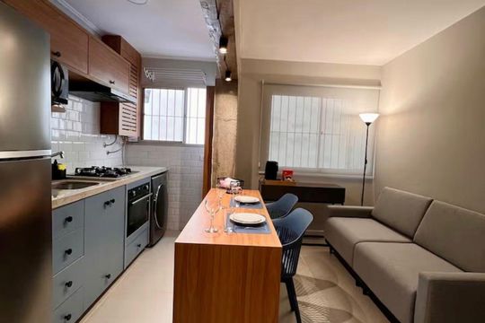 Sala/Cozinha de apartamento à venda com 1 quarto, 39m² em Consolação, São Paulo