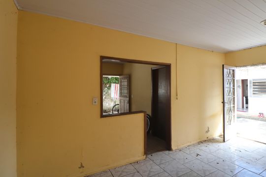 Sala casa 2 de casa à venda com 5 quartos, 150m² em Niterói, Canoas