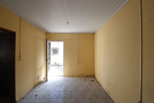 Sala casa 2 de casa à venda com 5 quartos, 150m² em Niterói, Canoas
