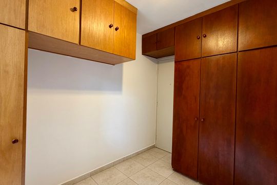 Quarto 1 de apartamento à venda com 2 quartos, 47m² em Jardim Jucara, São Paulo