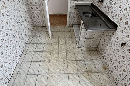Cozinha de apartamento para alugar com 3 quartos, 80m² em Aparecida, Santos