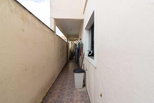 Quintal lateral de casa para alugar com 4 quartos, 400m² em Vila Marari, São Paulo