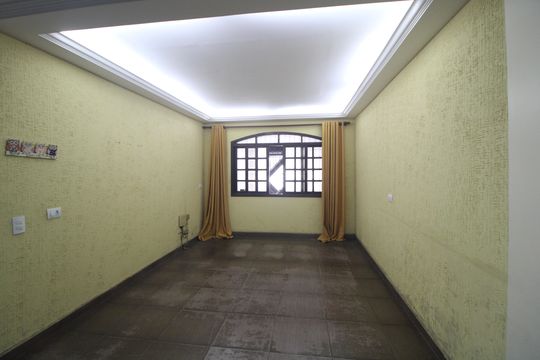 Sala de casa à venda com 5 quartos, 125m² em Cidade Ademar, São Paulo