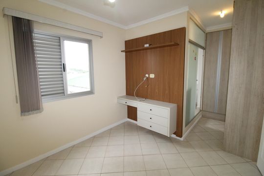 Suíte de apartamento para alugar com 2 quartos, 65m² em Conjunto Residencial Trinta E Um de Marco, São José dos Campos