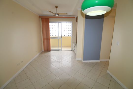 Sala de apartamento para alugar com 2 quartos, 65m² em Conjunto Residencial Trinta E Um de Marco, São José dos Campos