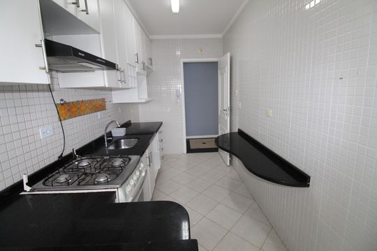 Cozinha de apartamento para alugar com 2 quartos, 65m² em Conjunto Residencial Trinta E Um de Marco, São José dos Campos