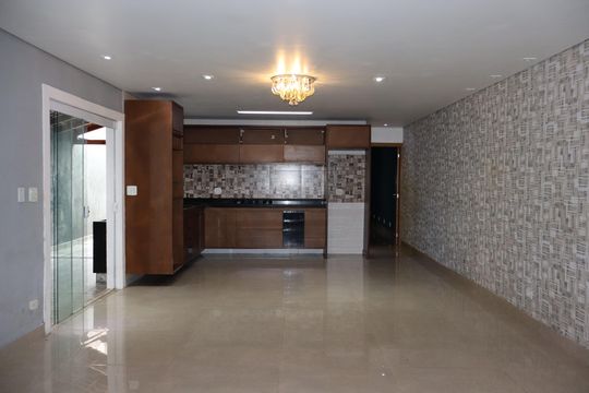 Casa à venda com 3 quartos, 110m² em Jardim Nazaret, Guarulhos