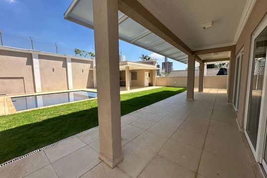Área comum de casa de condomínio à venda com 4 quartos, 565m² em Jardim Paulista, Barueri