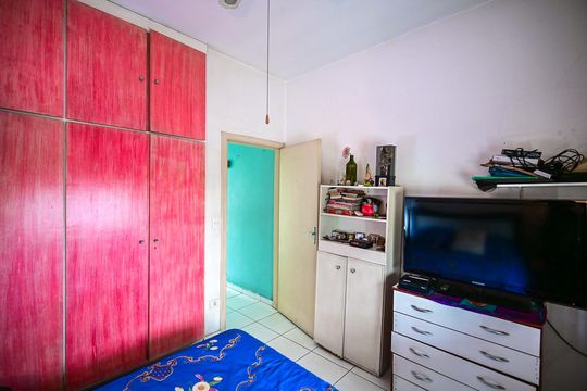 Quarto 2 de casa à venda com 2 quartos, 90m² em Vila Progredior, São Paulo