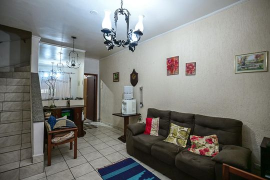 Sala de casa à venda com 2 quartos, 90m² em Vila Progredior, São Paulo