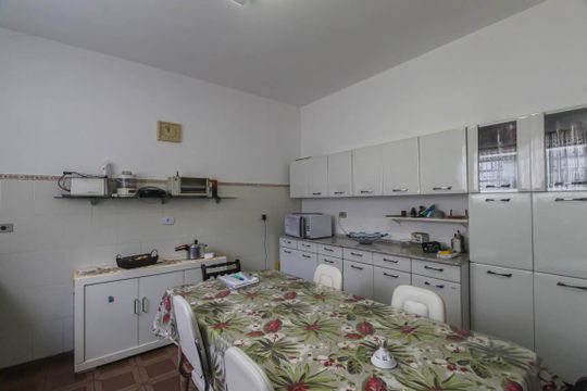 Casa à venda com 3 quartos, 182m² em Chácara Mafalda, São Paulo