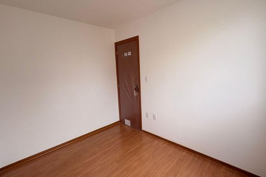 Sala de apartamento para alugar com 2 quartos, 40m² em Lorena Park, Goiânia