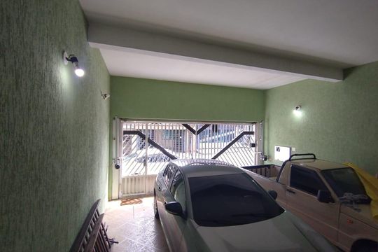 Área externa de casa à venda com 3 quartos, 174m² em Vila Carminha, São Bernardo do Campo