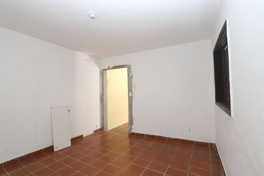 Quarto de casa para alugar com 1 quarto, 32m² em Jardim Clementino, Taboão da Serra
