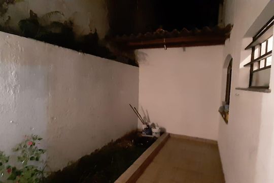 Área externa de casa à venda com 3 quartos, 160m² em Alves Dias, São Bernardo do Campo