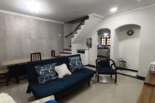Casa à venda com 3 quartos, 180m² em Parque dos Bancarios, São Paulo