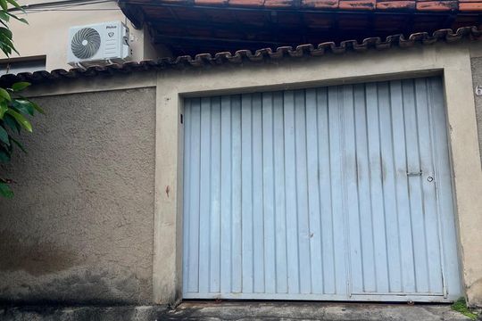 Fachada de casa à venda com 3 quartos, 149m² em Riacho das Pedras, Contagem