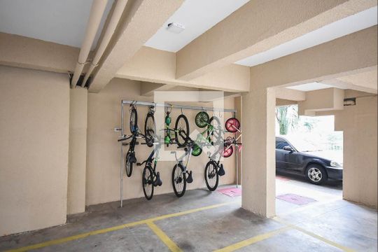 Bicicletário de apartamento à venda com 2 quartos, 48m² em Jardim Paris, São Paulo